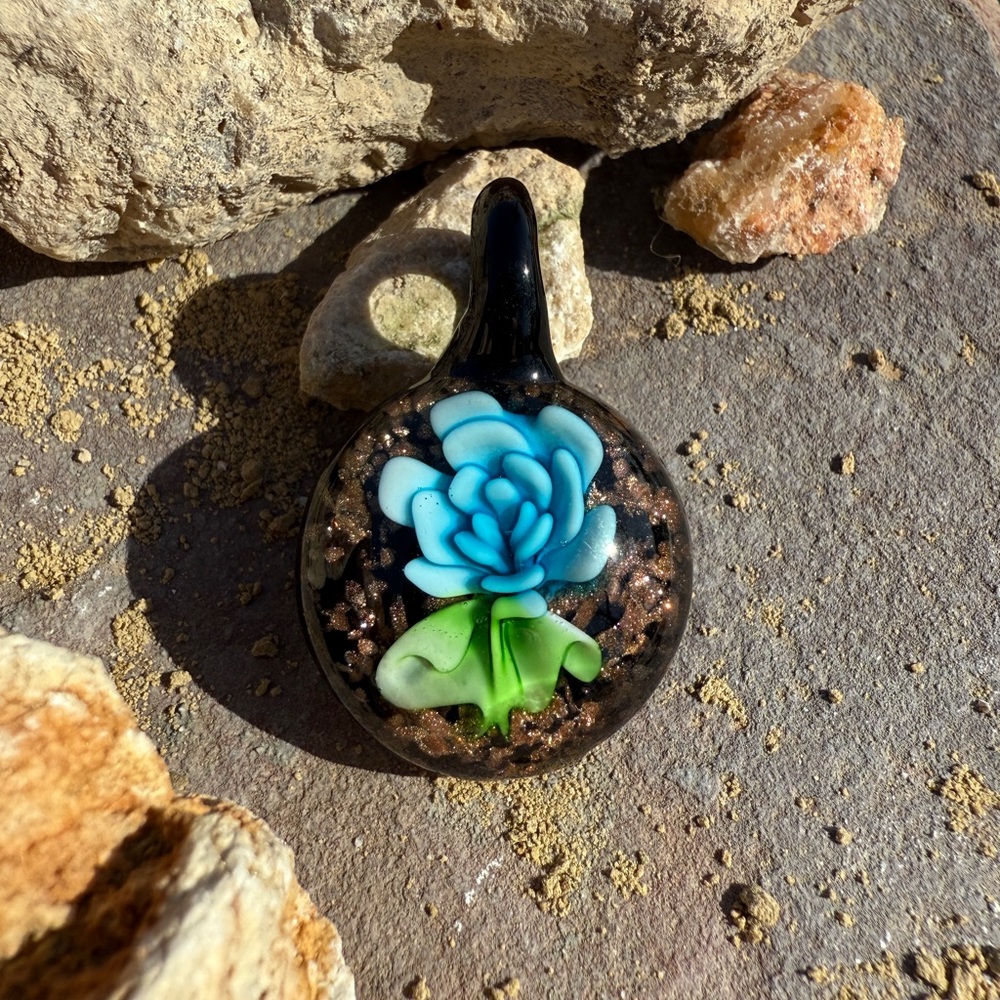 Vintage Authentic Murano Italian Hand Blown Lamp Work Glass Pendant